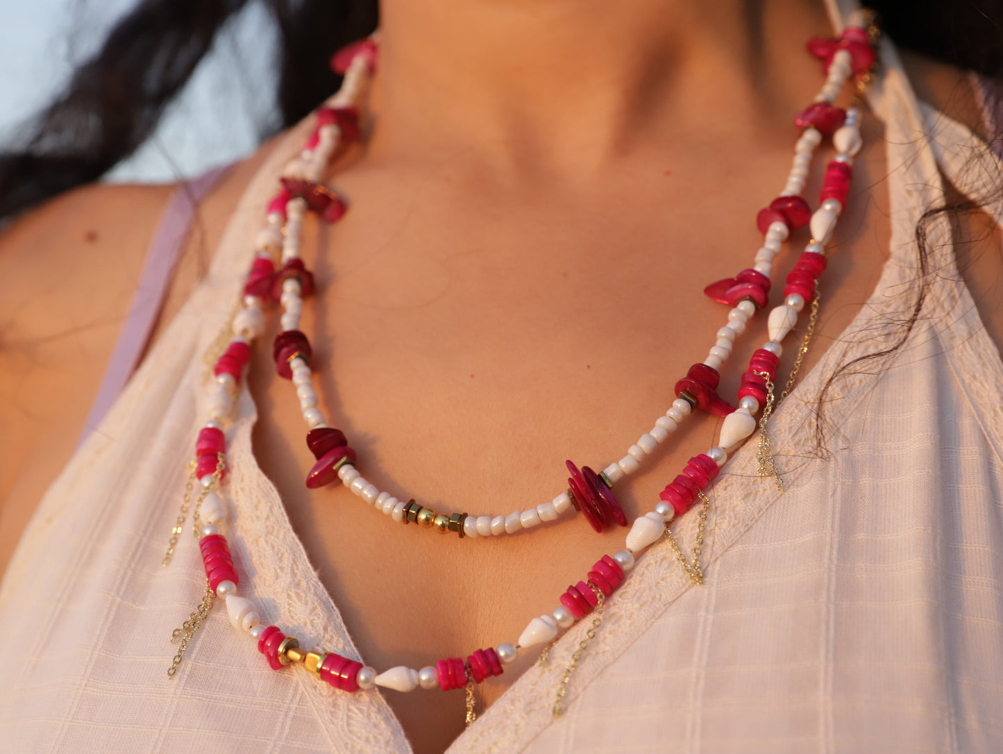 Berry Crush – Layered Raspberry & White Beaded Necklace