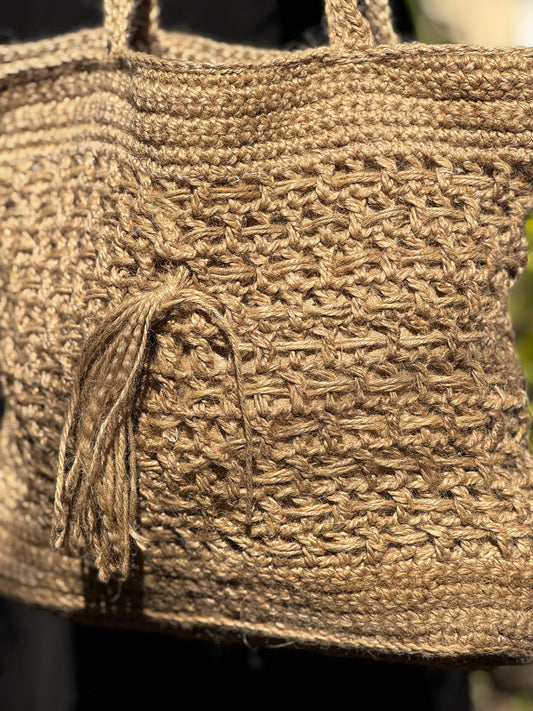 Sahara Tassel – Textured Handwoven Jute Tote Bag