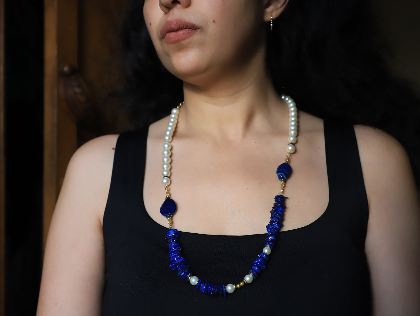 Midnight Tide – Pearl & Lapis Necklace with Gold Accents