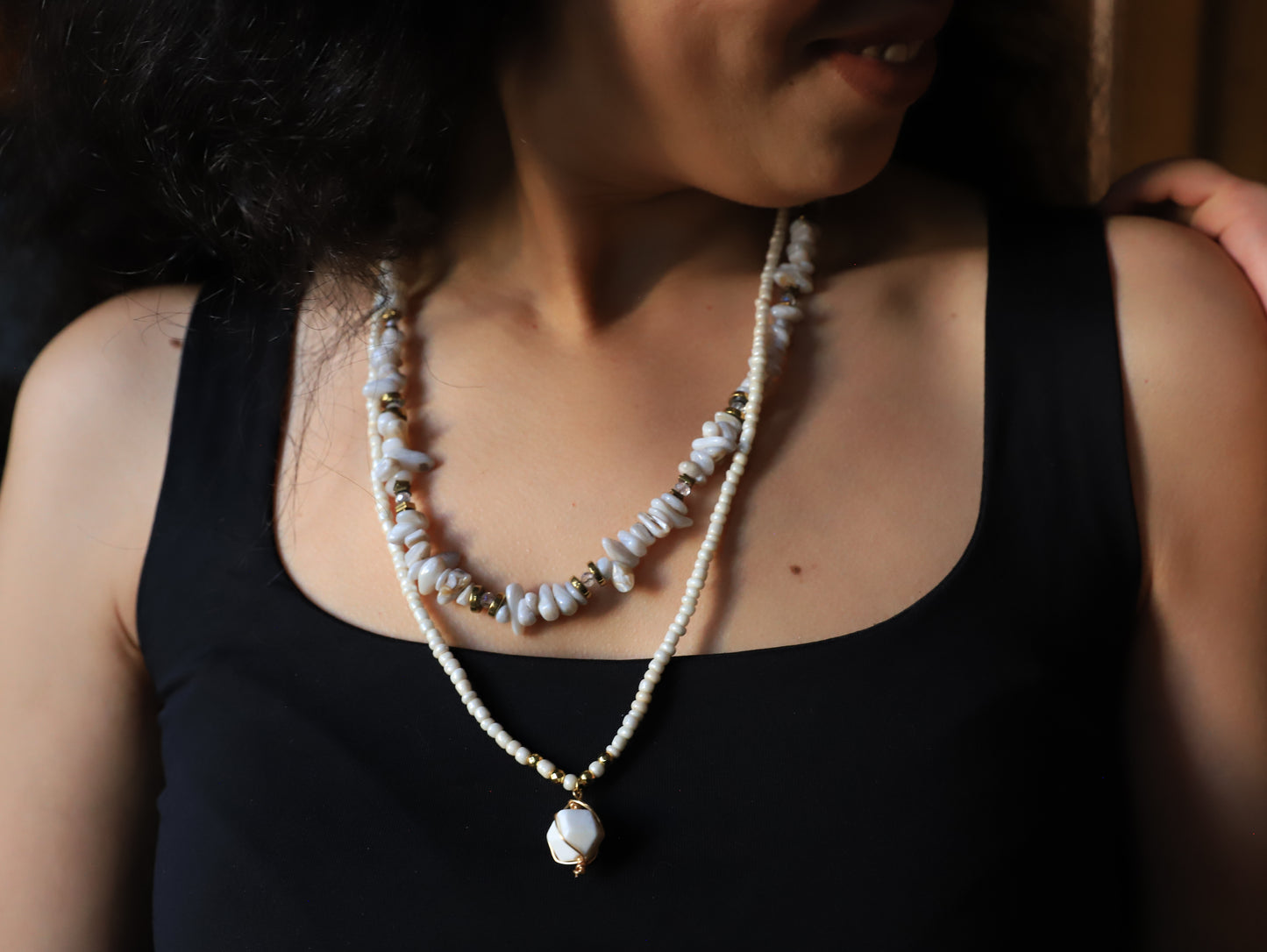 Ivory Drift – Shell & Pearl Necklace with Gold Accents