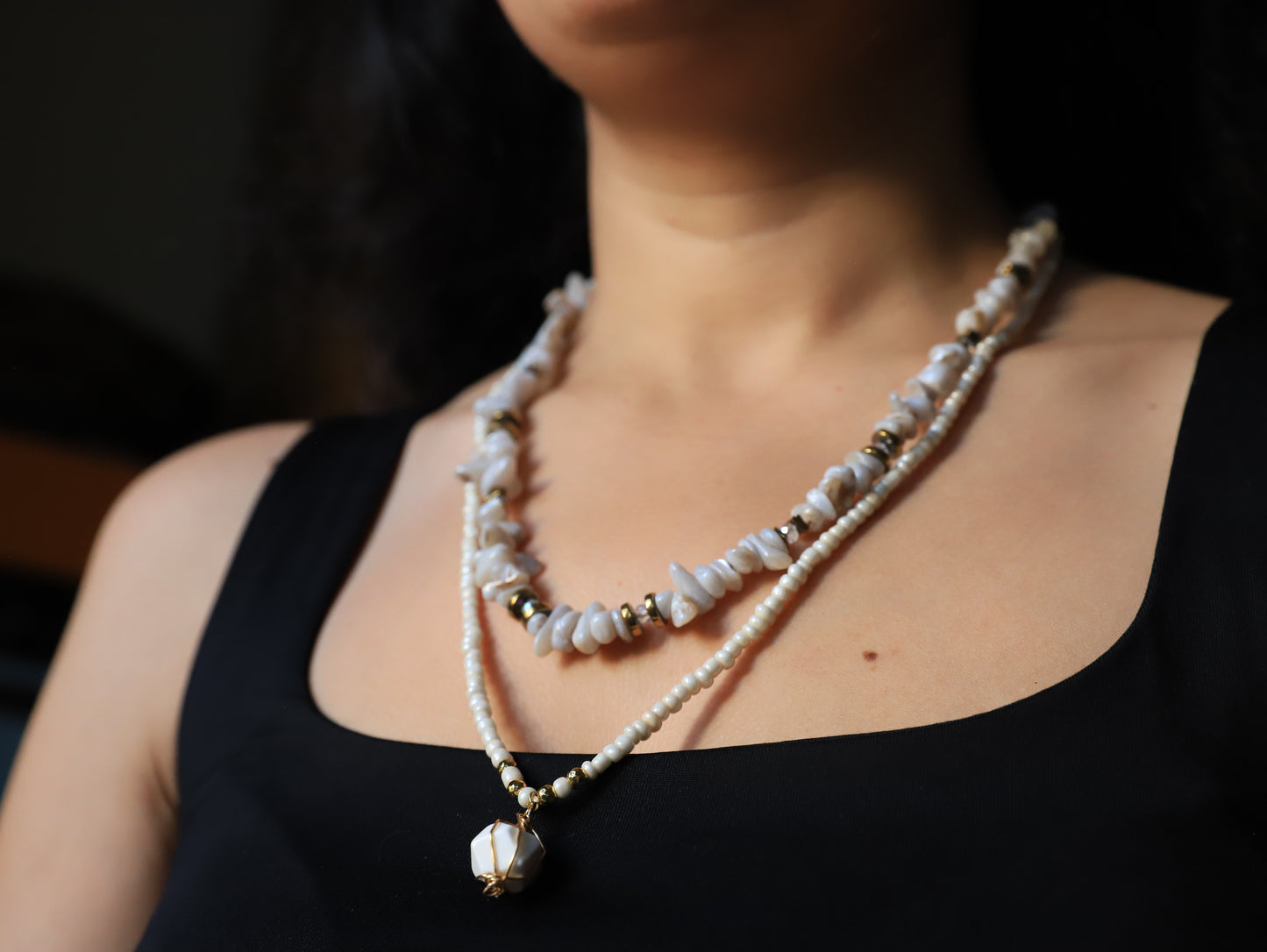 Ivory Drift – Shell & Pearl Necklace with Gold Accents