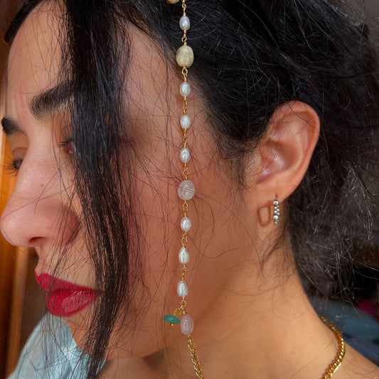 Luna Pearl – Elegant Pearl & Gemstone Glasses Chain