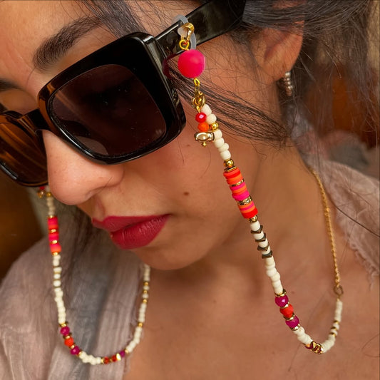Cherry Pop – White & Hot Pink Beaded Glasses Chain